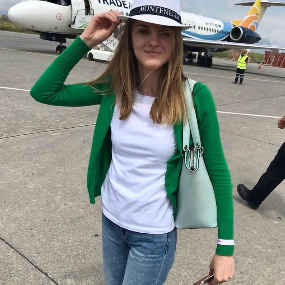 Meet your Posher, Katarina